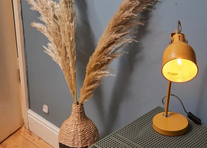 Cosy, Stylish, Leafy And Homely